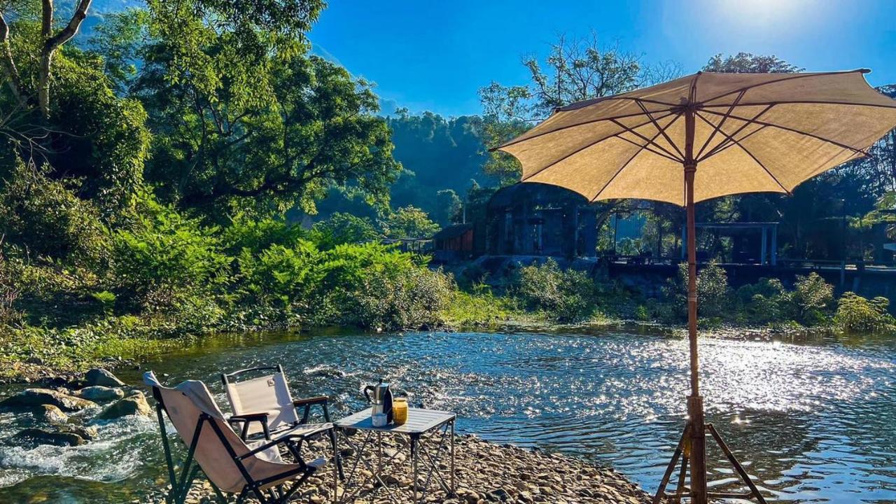 Vangvieng Angsavanh Resort Ванг Виенг Екстериор снимка